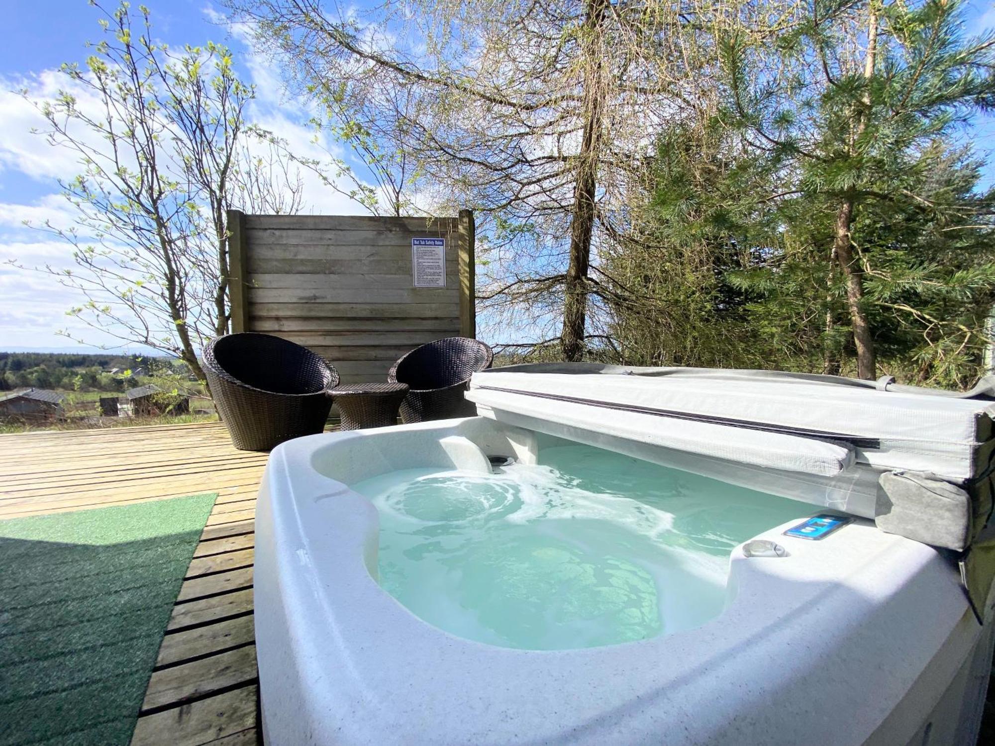 Blair Tiny House With Private Hot Tub - Fife - Loch Leven - Lomond Hills Villa Dunfermline Luaran gambar