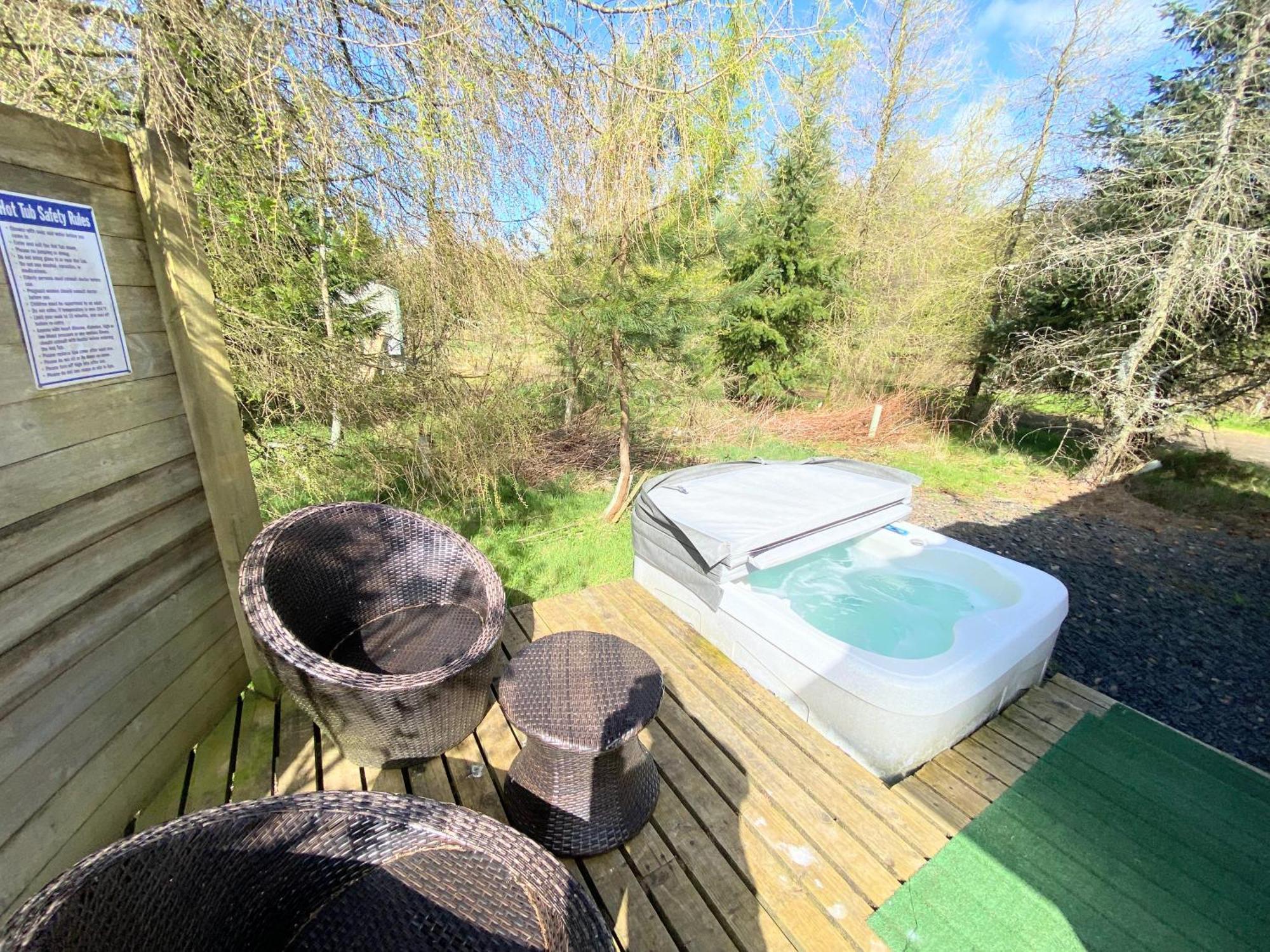 Blair Tiny House With Private Hot Tub - Fife - Loch Leven - Lomond Hills Villa Dunfermline Luaran gambar